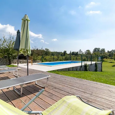 Holiday Stari Dvor - Pzn261 *